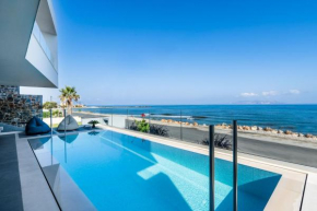 Dia's Blue 8 Bedrooms Seafront Villa